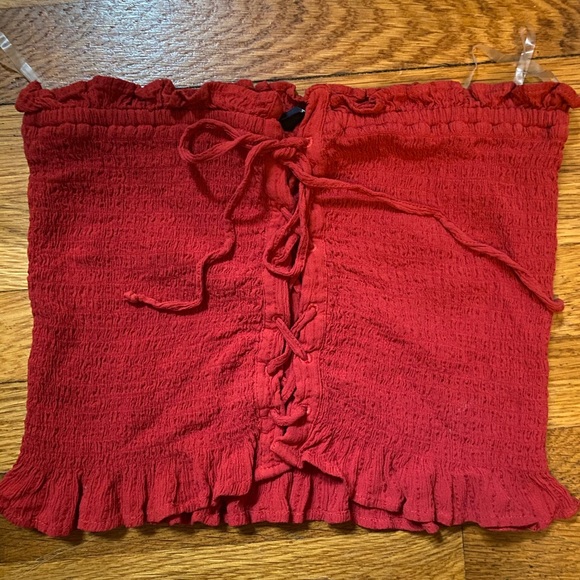 ⚡️AMERICAN EAGLE red smocked lace up tube top⚡️ - Picture 5 of 8